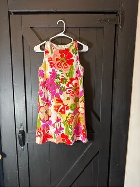 Anne Klein Bright Floral Sleeveless Shift Dress in Pink, Red & Green